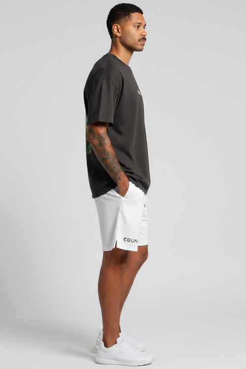 Side profile - White Shorts silhouette